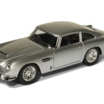 Aston Martin DB5 კლასიკური მოდელი (რეპლიკა) 1:38