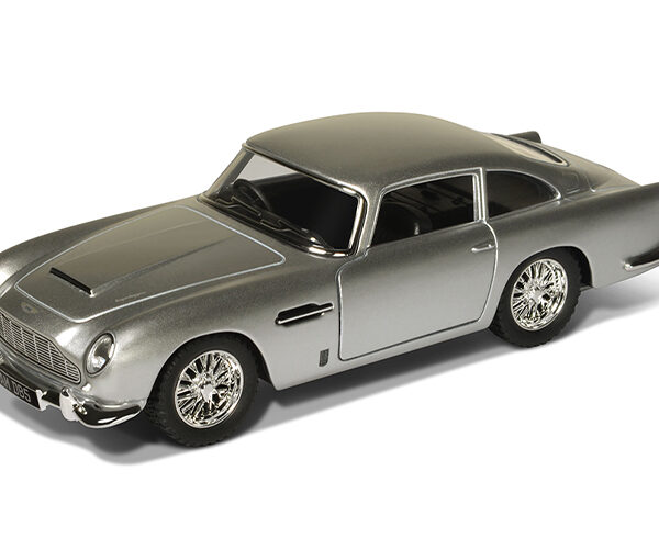 Aston Martin DB5 კლასიკური მოდელი (რეპლიკა) 1:38